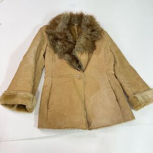 St. John's Bay Coat Womens Medium Tan Long Sleeve Genuine Leather Penny Lane